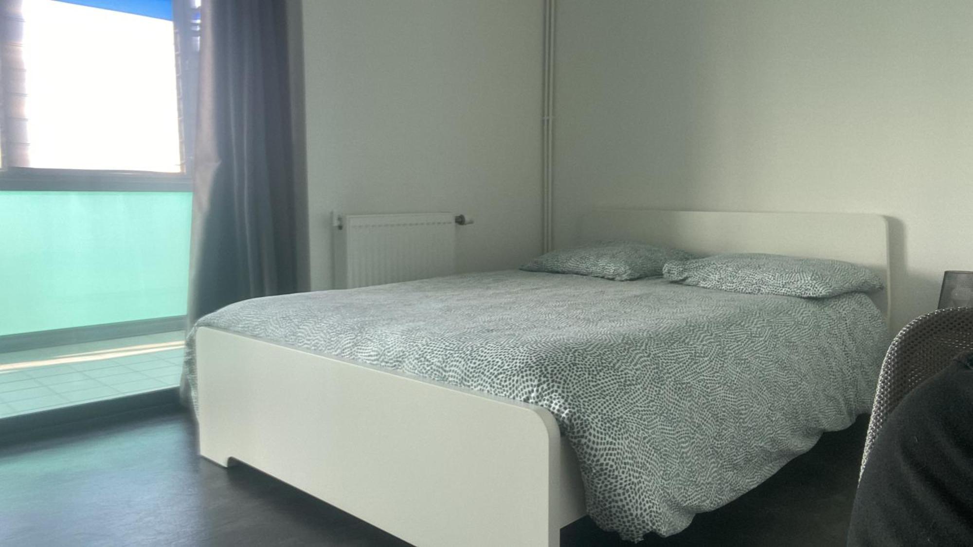 Studios De Standing - Emeraude - Lille Euralille Exteriör bild
